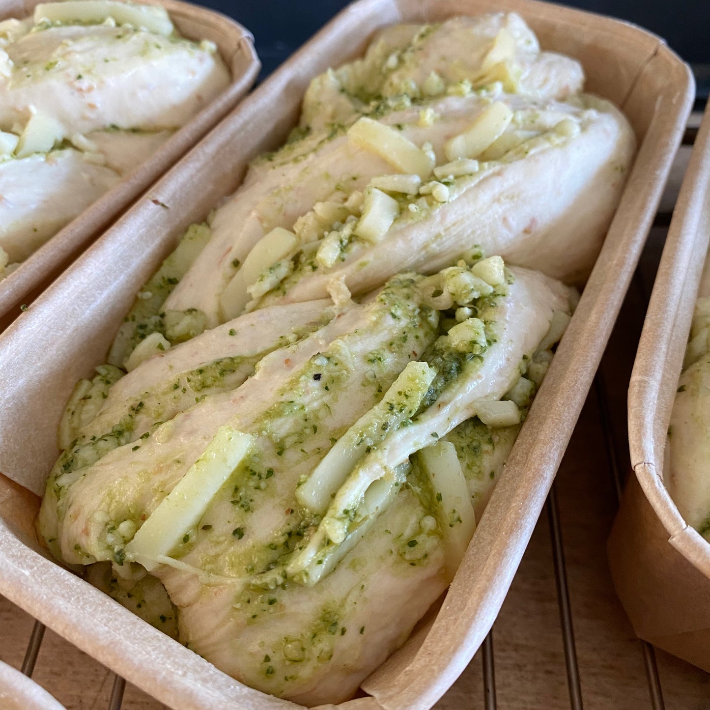 Pesto Mozzarella Swirl
