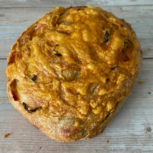 Cheddar jalapeño desembrood
