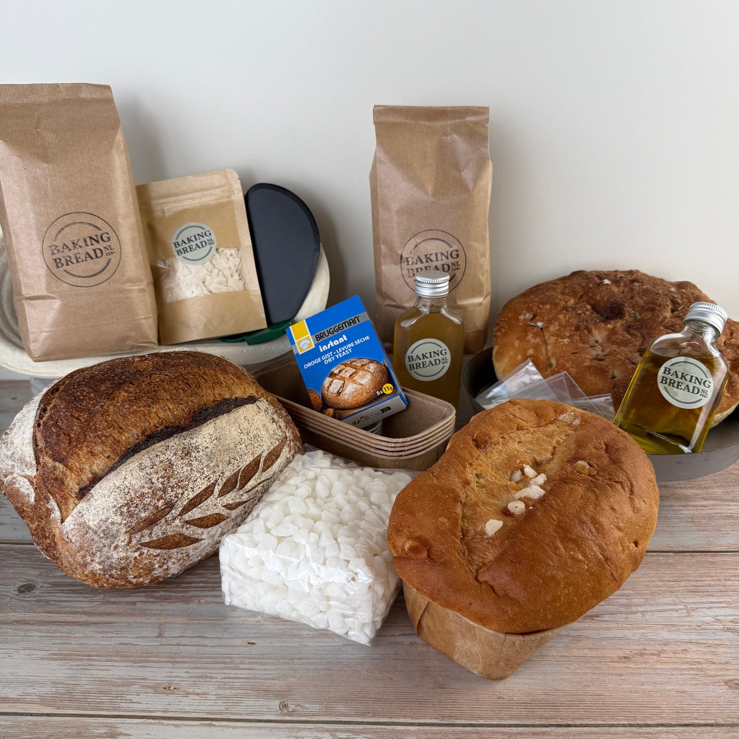 Bakpakketten voor zuurdesem, focaccia en andere broodrecepten