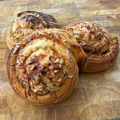 Paprika jalapeno kaas roll