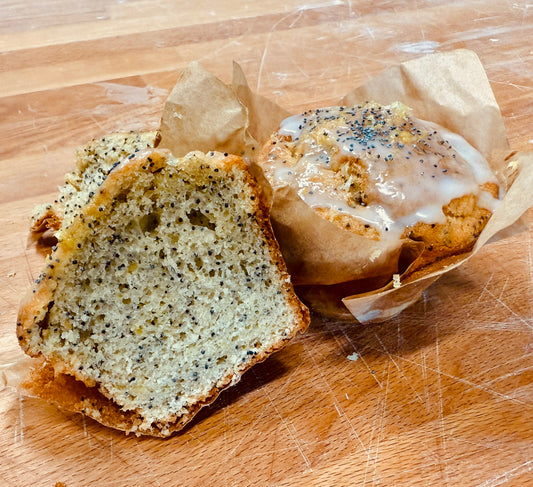 Lemon poppy muffin